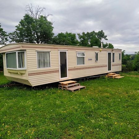 Mobilehouse Udraz Apartment Kutna Hora Ngoại thất bức ảnh