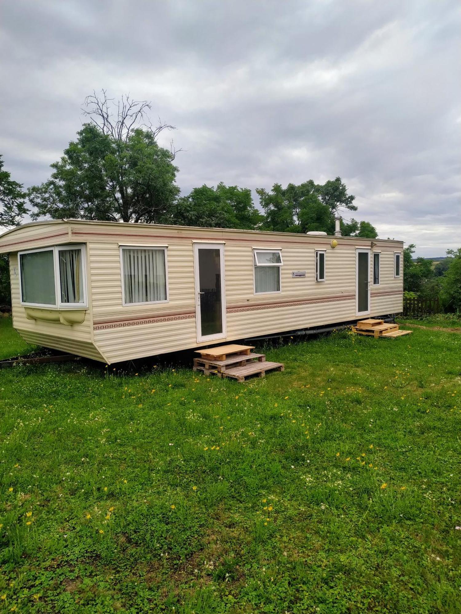 Mobilehouse Udraz Apartment Kutna Hora Ngoại thất bức ảnh